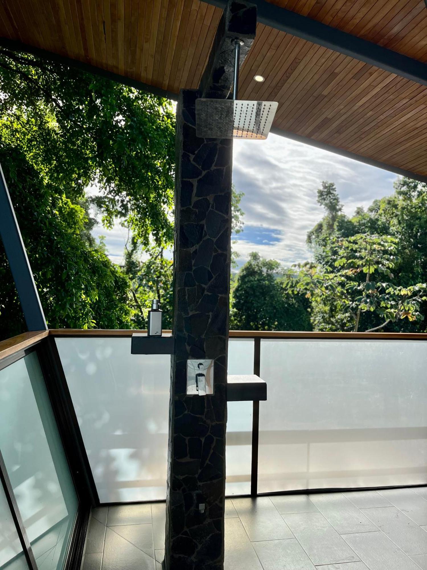 Southern Drake Lodge Drakes Bay エクステリア 写真